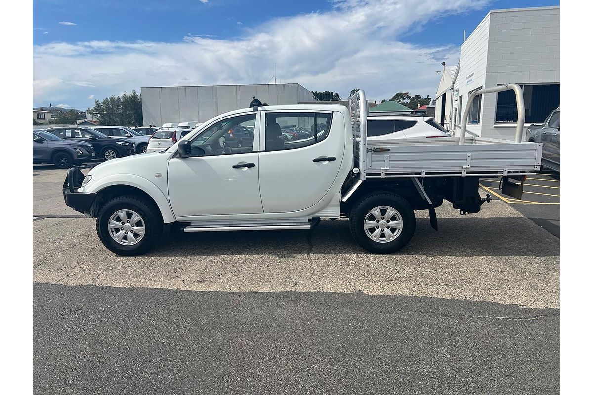 2014 Mitsubishi Triton GLX MN 4X4