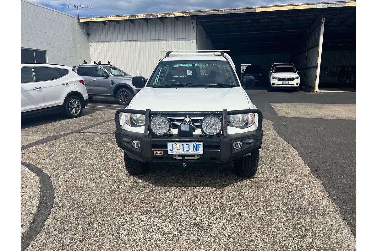 2014 Mitsubishi Triton GLX MN 4X4