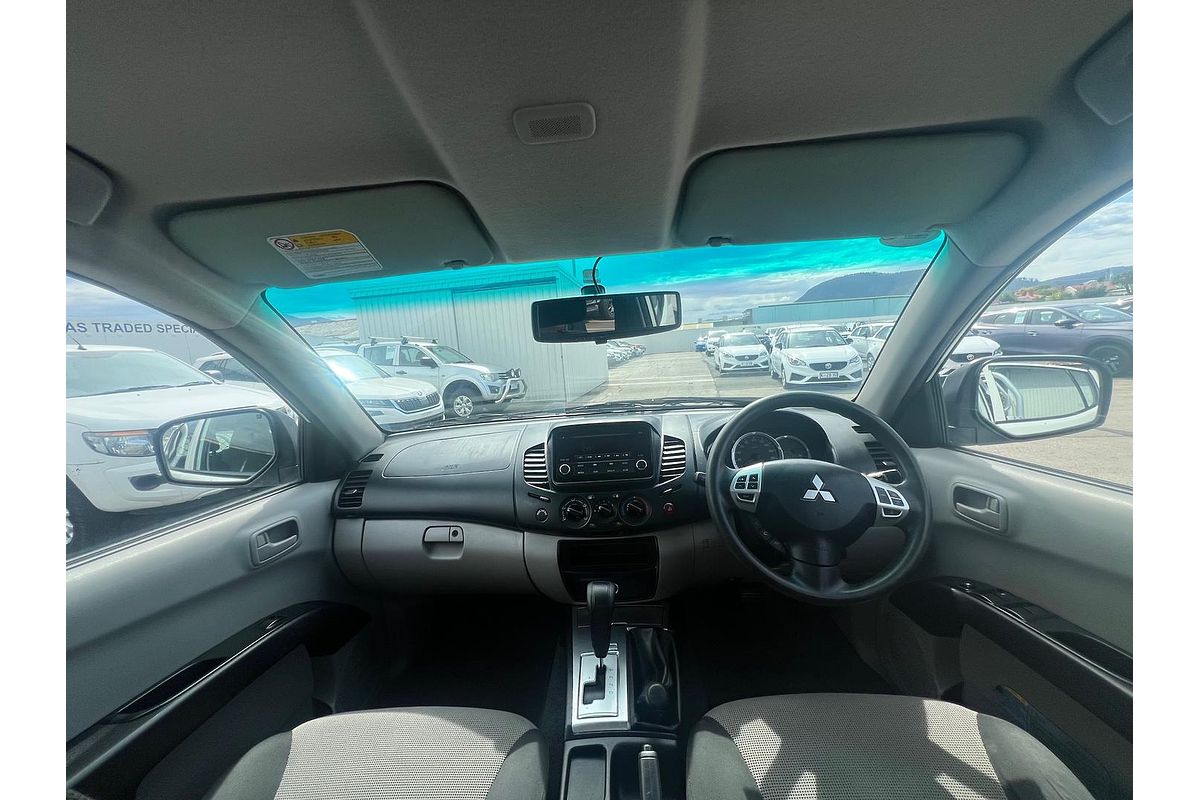 2014 Mitsubishi Triton GLX MN 4X4