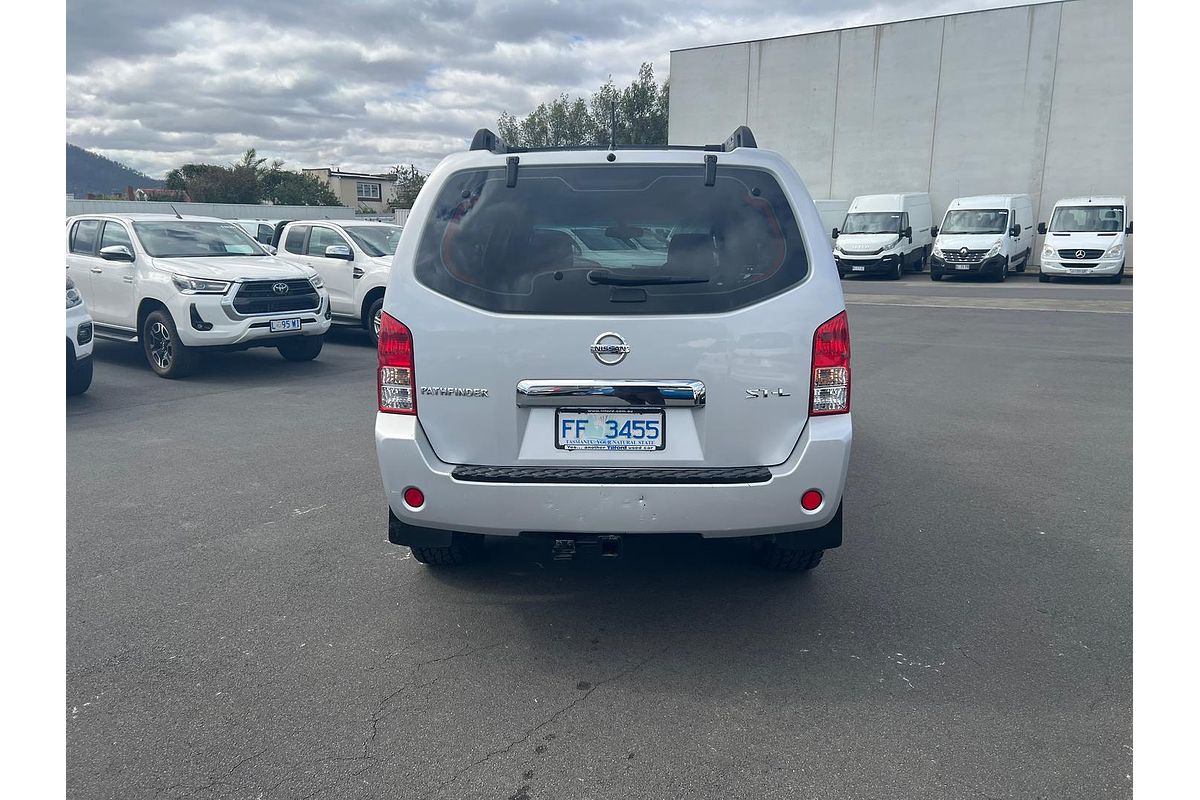 2005 Nissan Pathfinder ST-L R51
