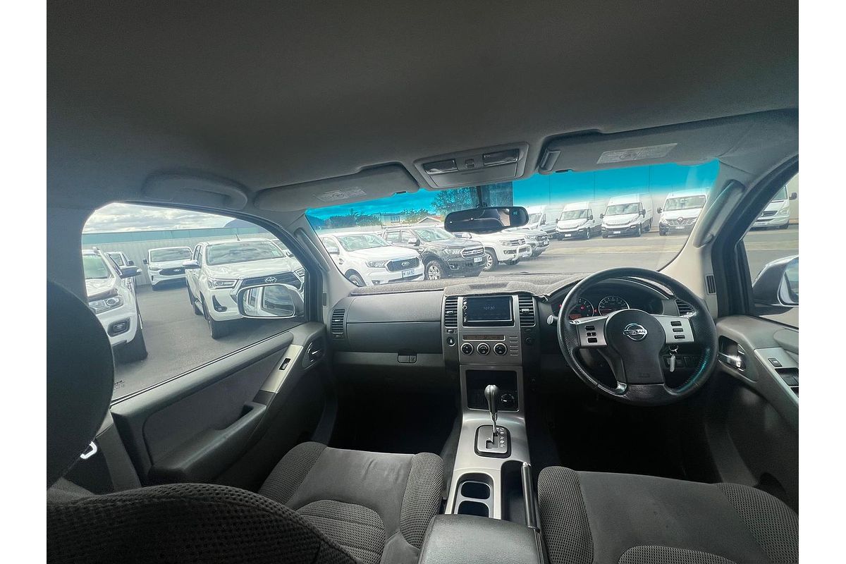 2005 Nissan Pathfinder ST-L R51