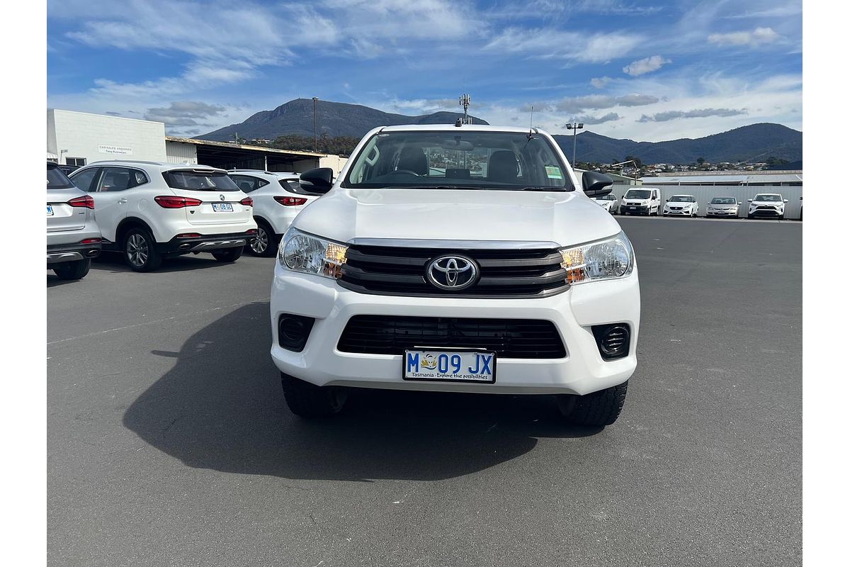 2017 Toyota Hilux SR GUN126R 4X4