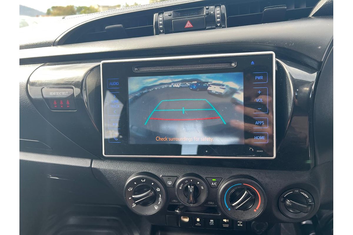 2017 Toyota Hilux SR GUN126R 4X4