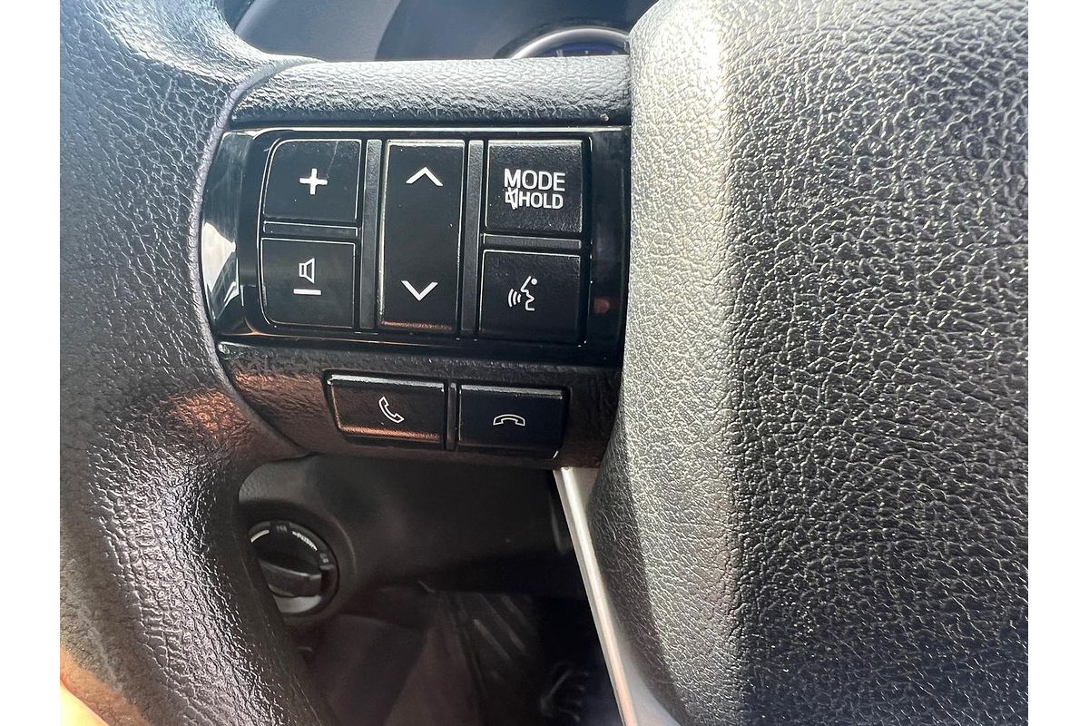 2017 Toyota Hilux SR GUN126R 4X4