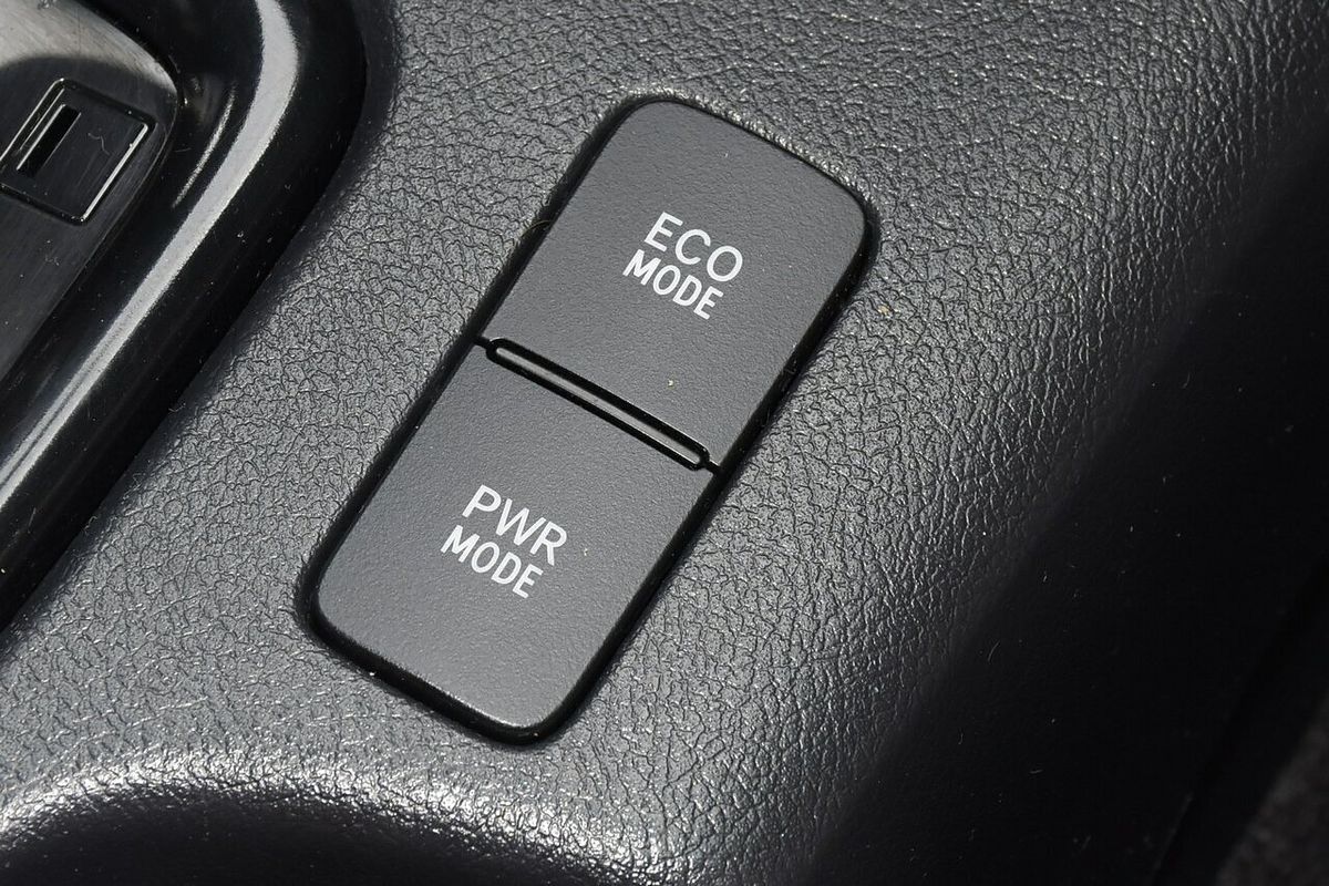 2021 Toyota Hilux Rugged X GUN126R 4X4