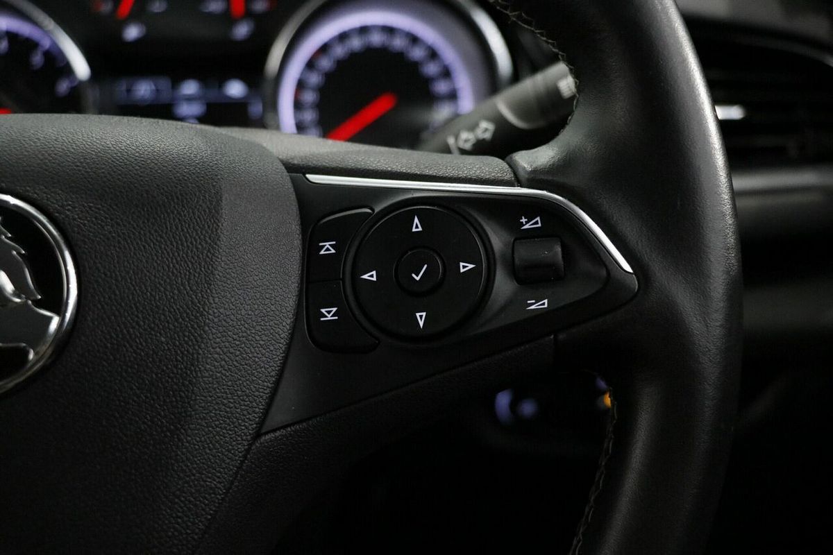 2020 Holden Commodore LT ZB