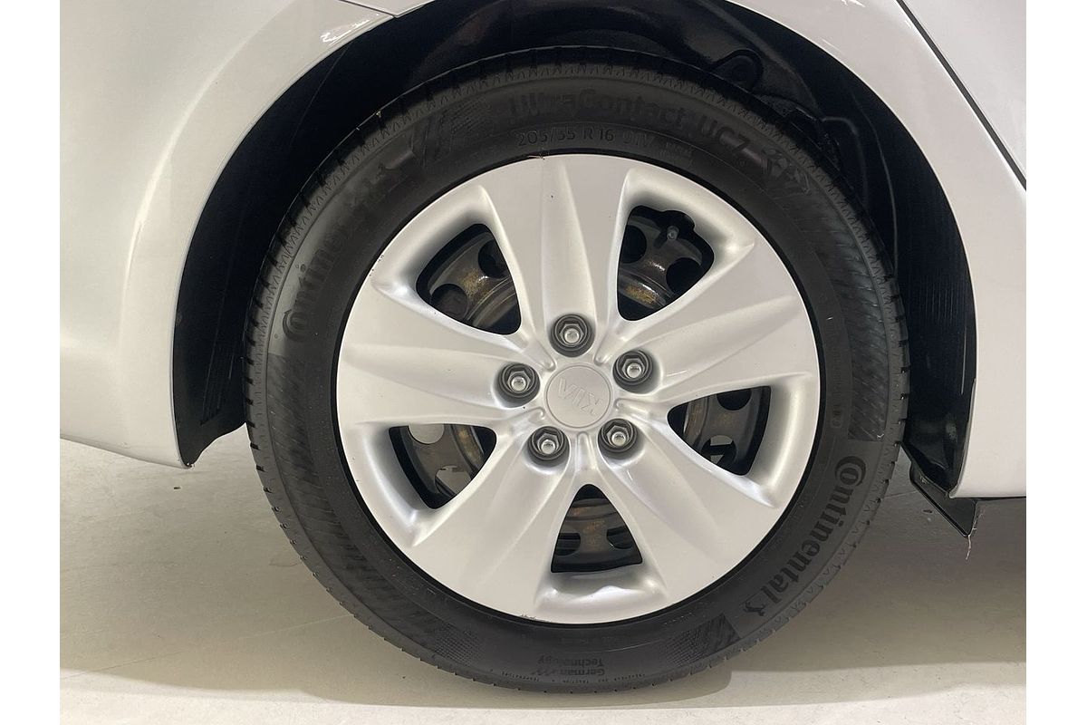 2016 Kia Cerato S YD