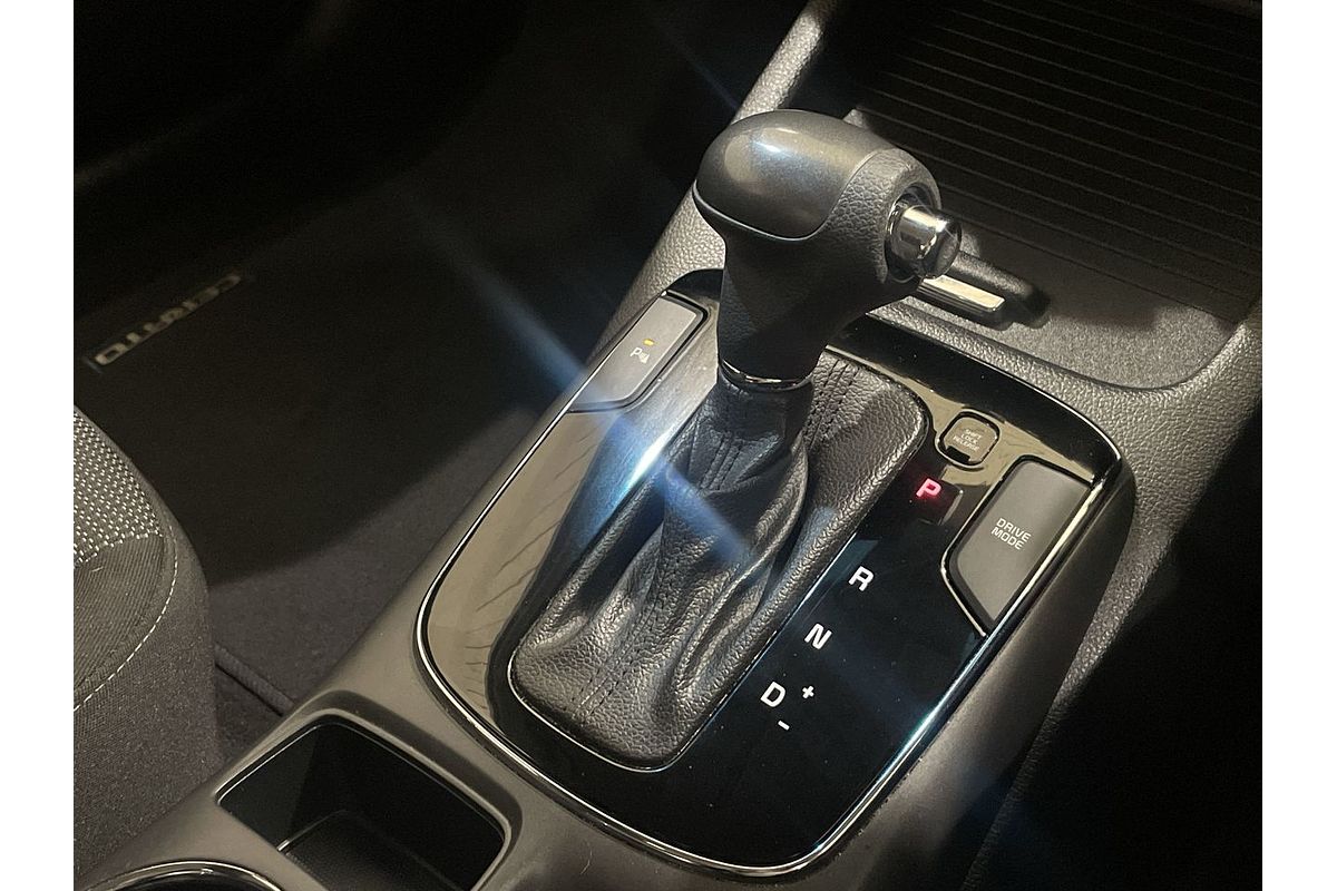 2016 Kia Cerato S YD