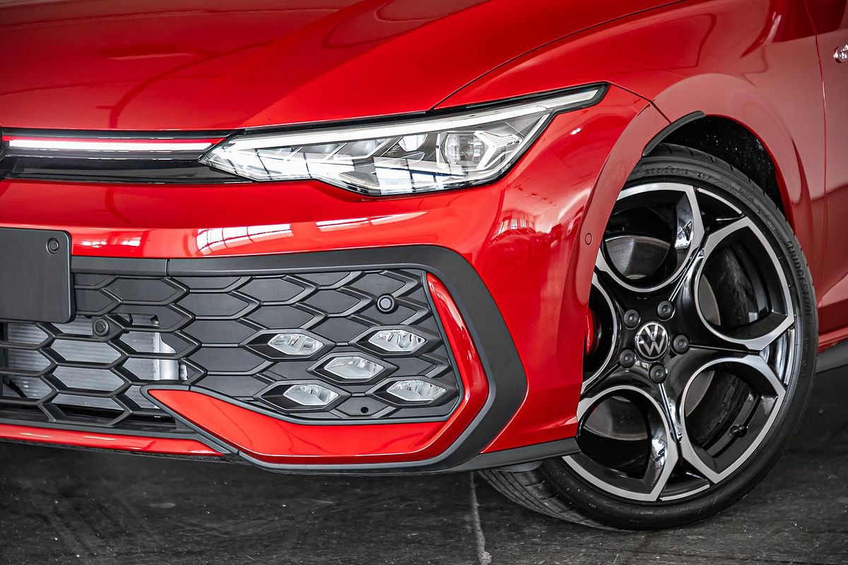 2025 Volkswagen Golf GTI 8.5