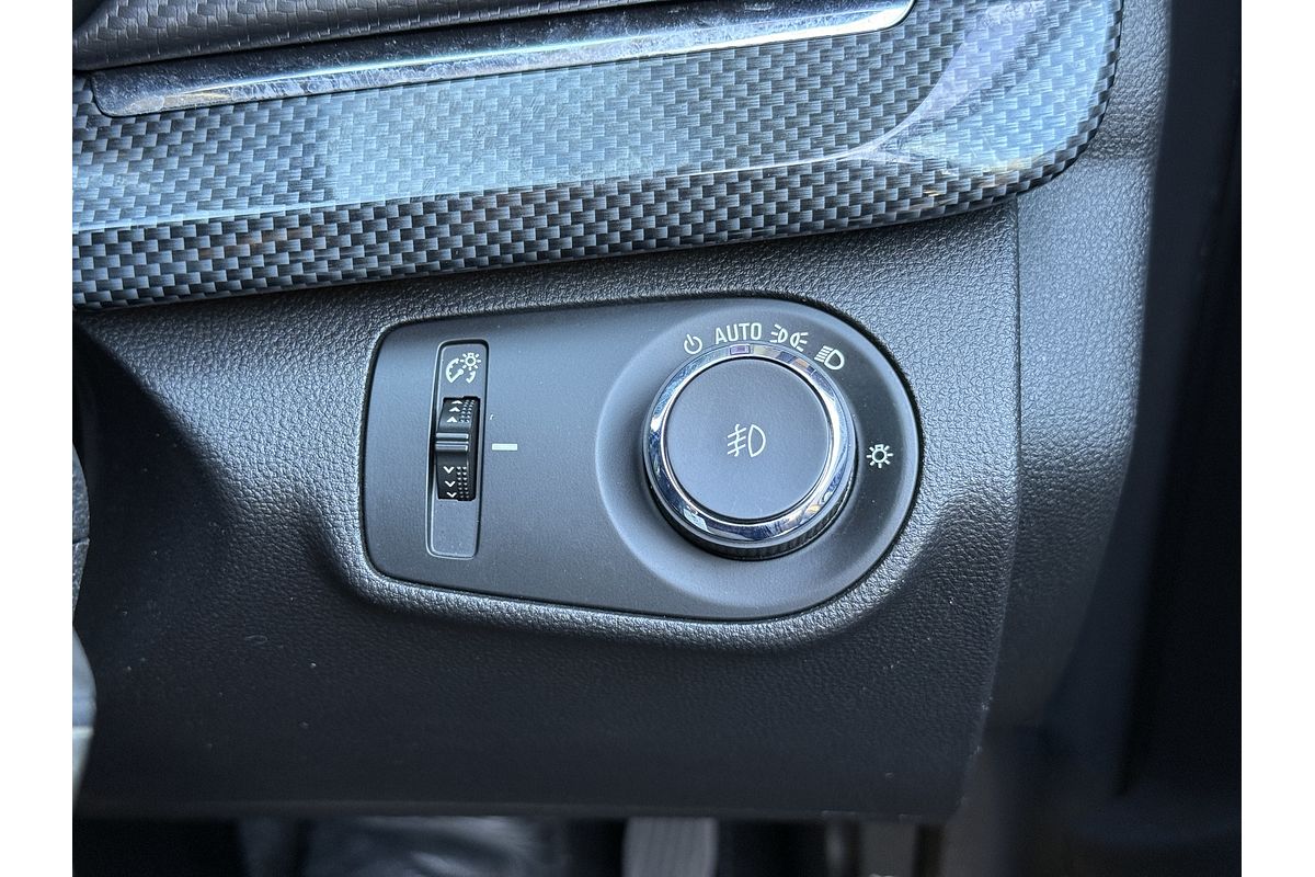 2015 Holden Commodore SV6 Storm VF