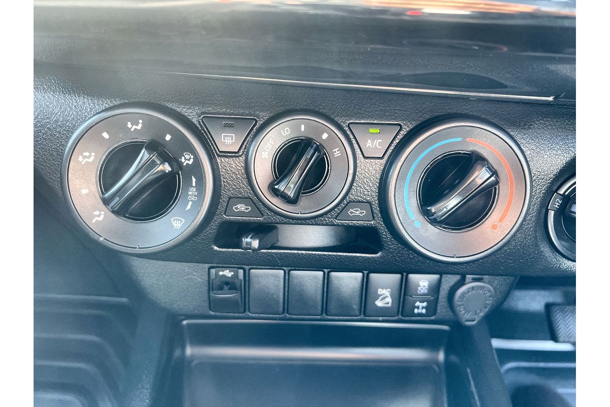 2021 Toyota Hilux SR GUN126R 4X4