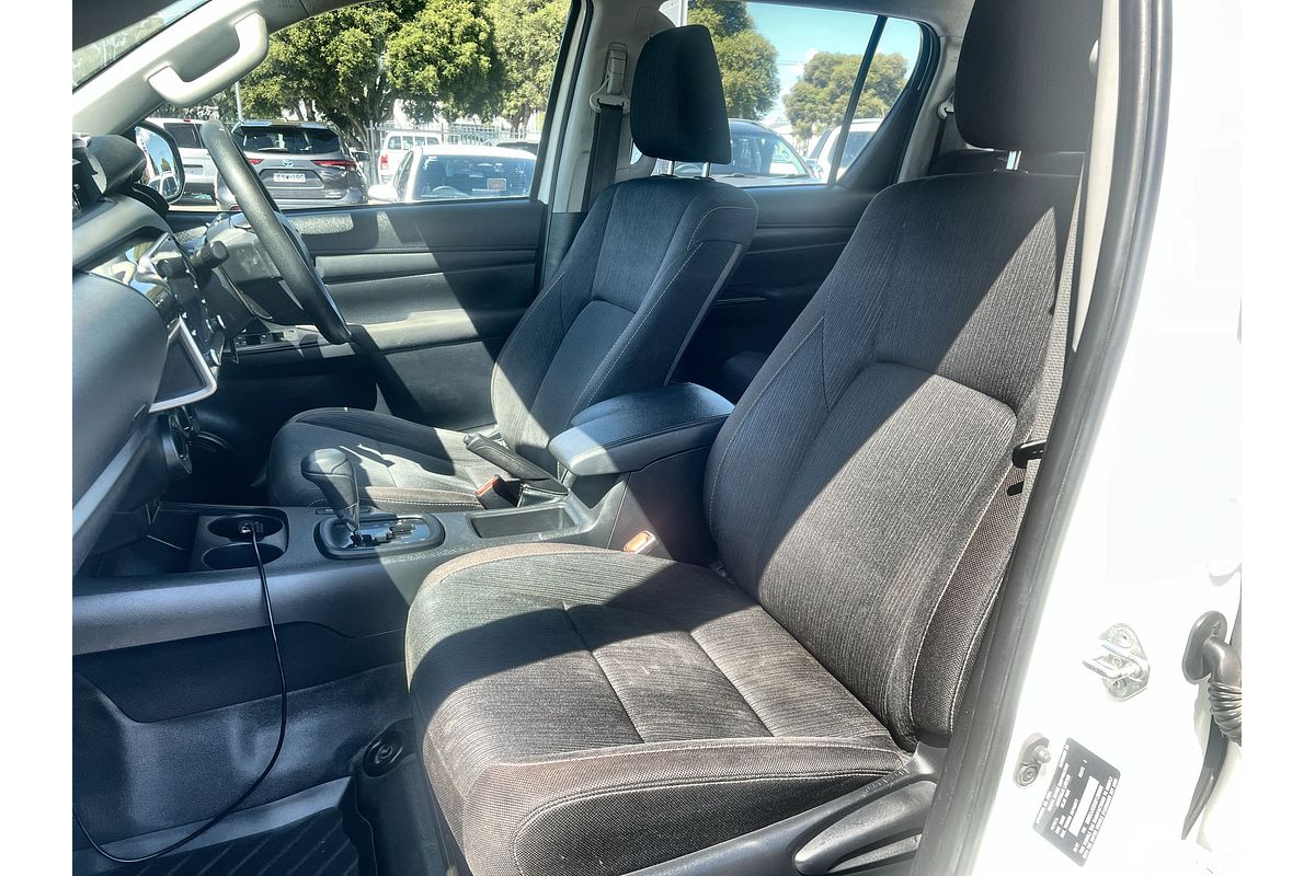 2021 Toyota Hilux SR GUN126R 4X4