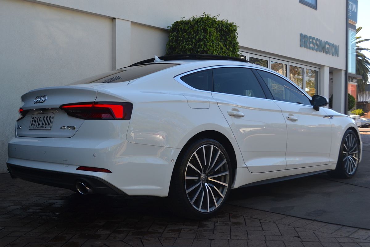 2019 Audi A5 40 TFSI sport F5