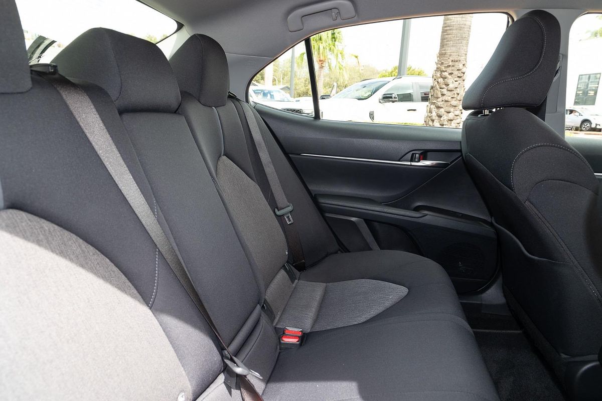 2022 Toyota Camry Ascent AXVH70R
