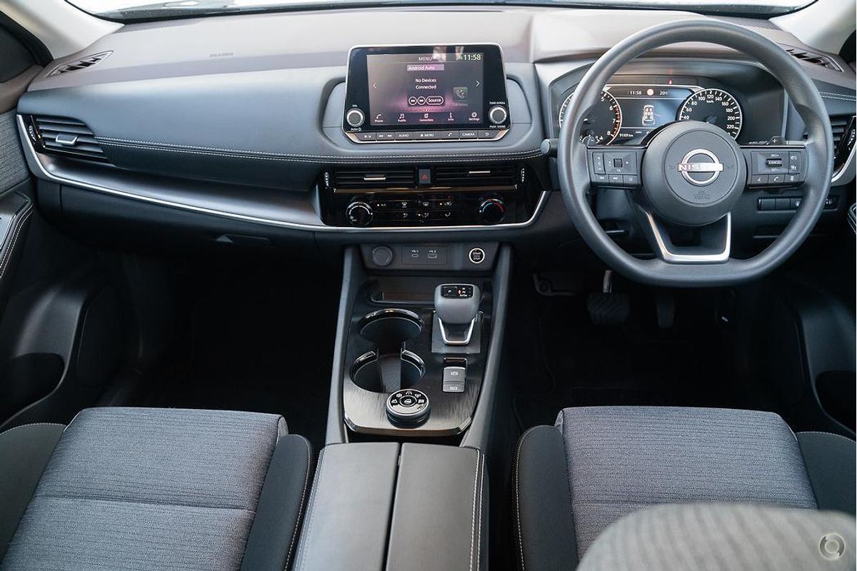 2024 Nissan X-TRAIL ST T33