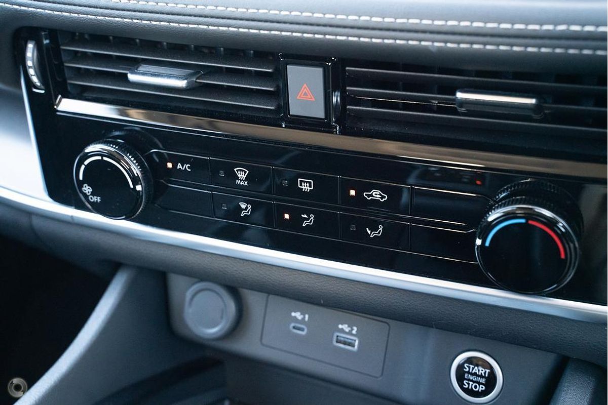2024 Nissan X-TRAIL ST T33