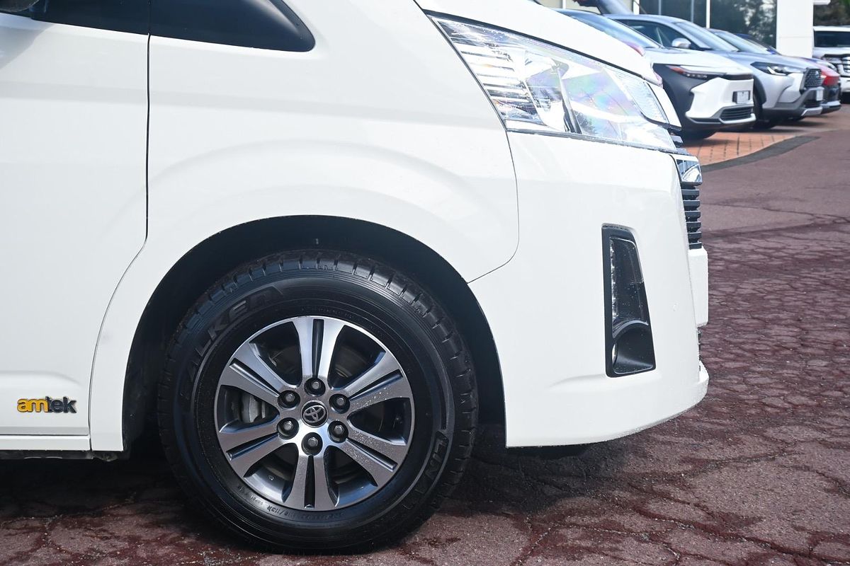 2020 Toyota Hiace Commuter GL GDH322R