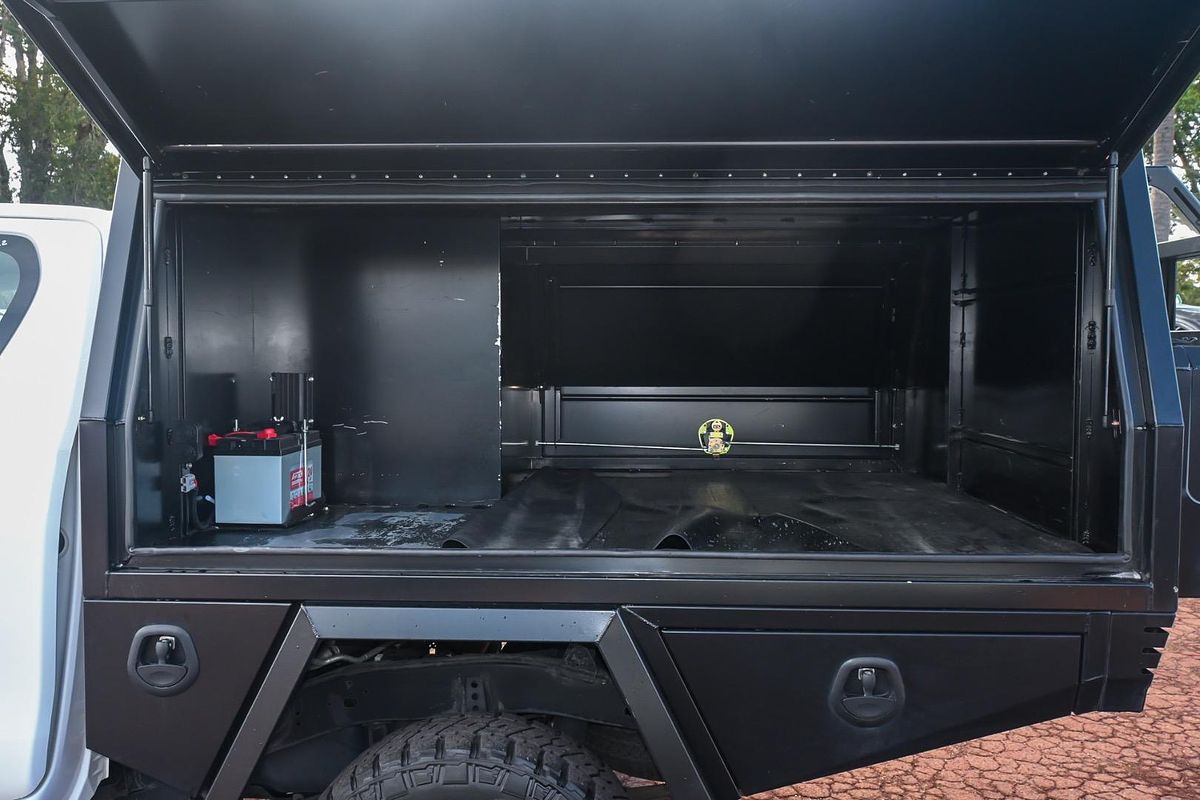 2023 Toyota Hilux SR GUN126R 4X4