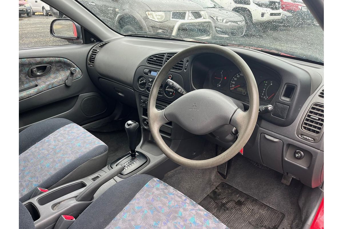 1999 Mitsubishi Mirage CE