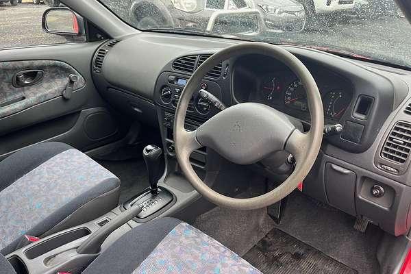 1999 Mitsubishi Mirage CE