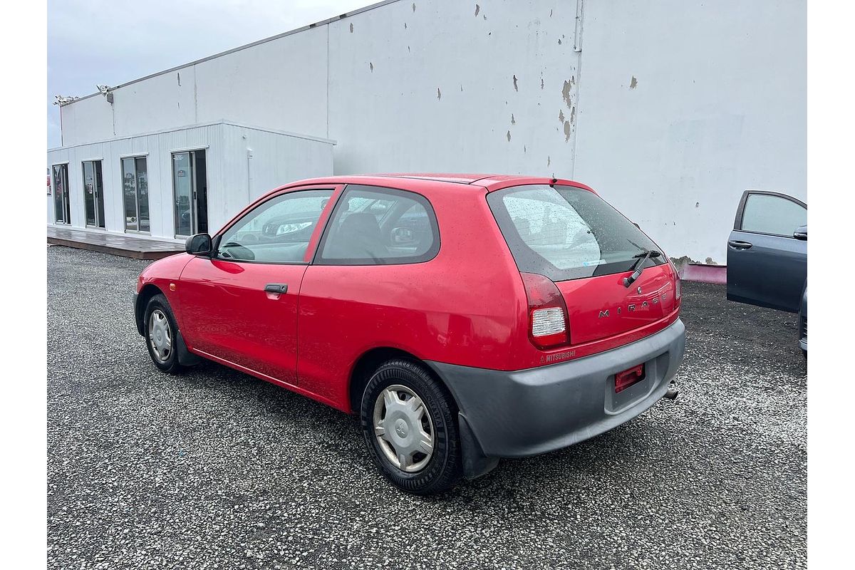 1999 Mitsubishi Mirage CE
