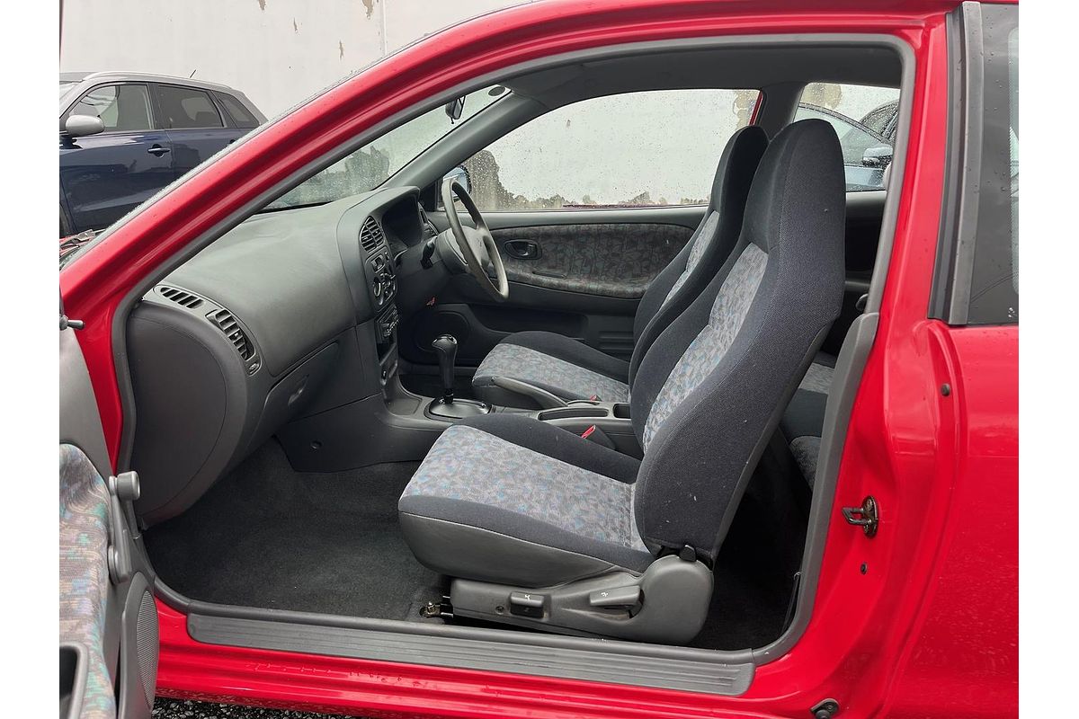 1999 Mitsubishi Mirage CE