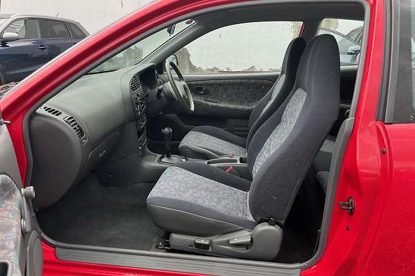1999 Mitsubishi Mirage CE