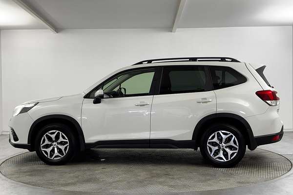 2022 Subaru Forester 2.5i S5