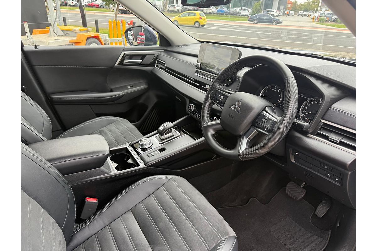 2022 Mitsubishi Outlander Aspire ZM