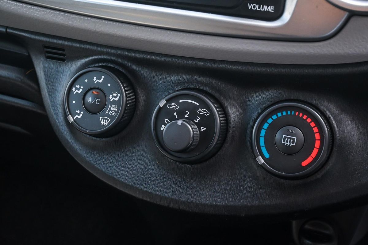 2012 Toyota Yaris YR NCP130R