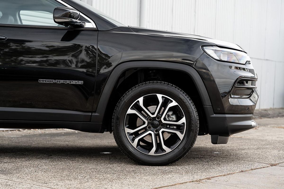 2022 Jeep Compass Limited M6