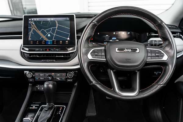 2022 Jeep Compass Limited M6