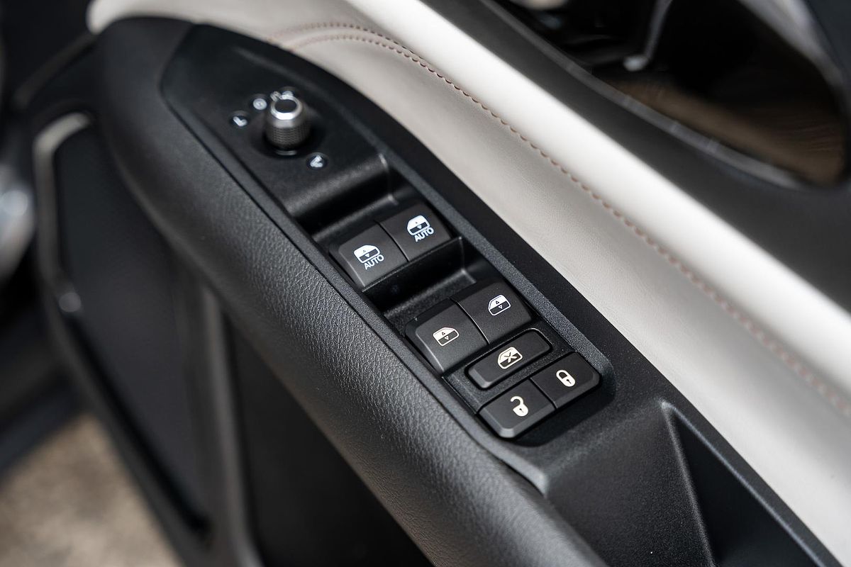 2022 Jeep Compass Limited M6