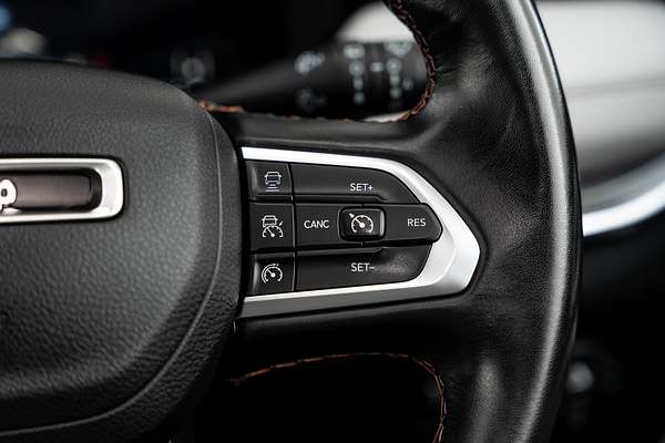 2022 Jeep Compass Limited M6
