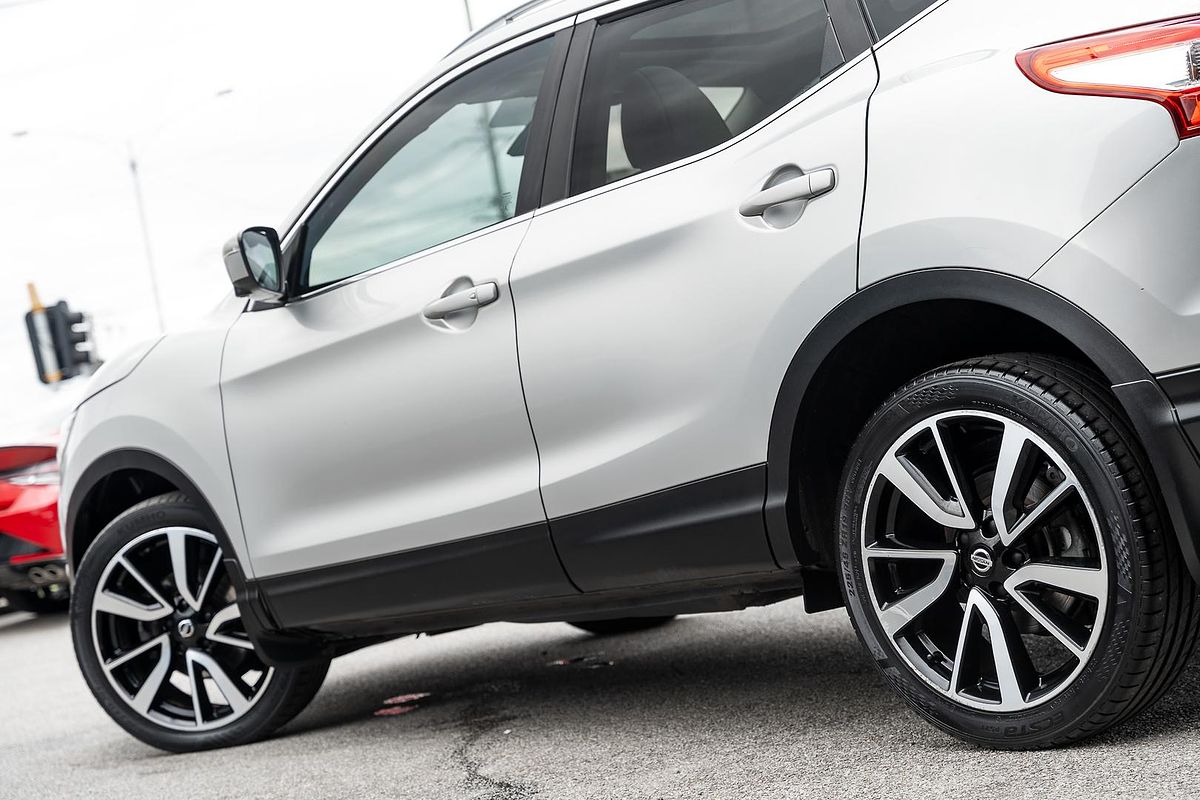 2016 Nissan QASHQAI Ti J11