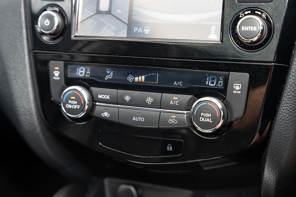 2016 Nissan QASHQAI Ti J11