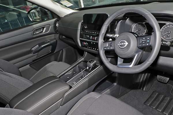 2024 Nissan Pathfinder ST-L R53