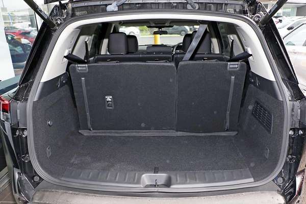 2024 Nissan Pathfinder ST-L R53