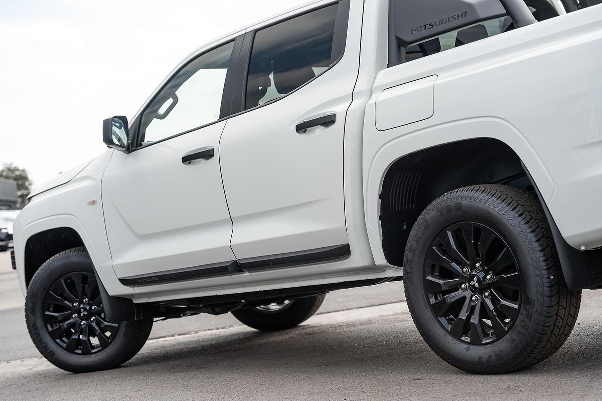 2024 Mitsubishi Triton GLX-R MV 4X4