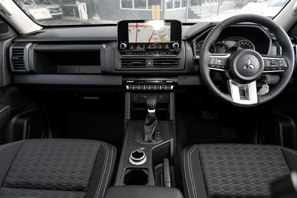 2024 Mitsubishi Triton GLX-R MV 4X4