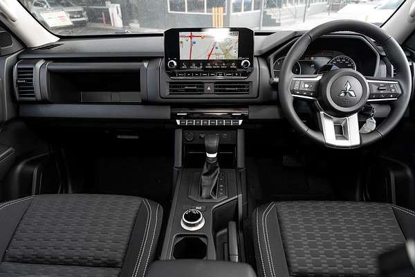 2024 Mitsubishi Triton GLX-R MV 4X4