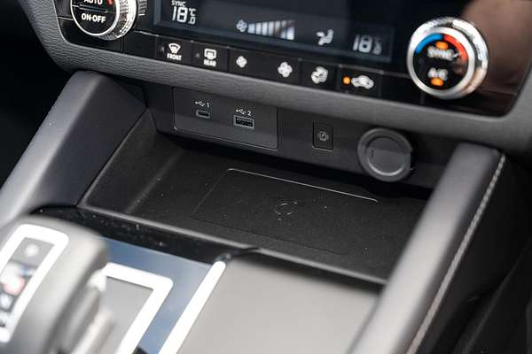 2024 Mitsubishi Outlander LS ZM