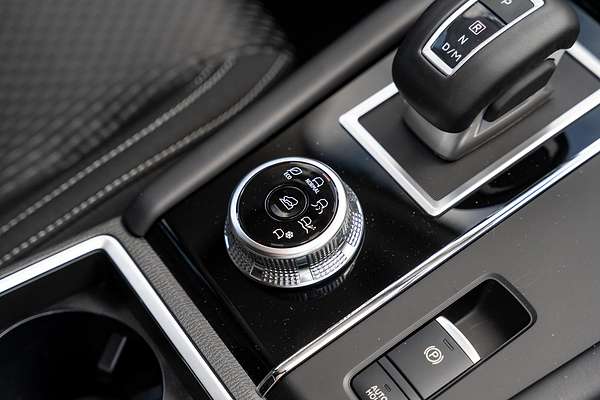 2024 Mitsubishi Outlander LS ZM