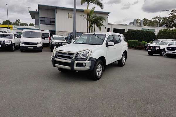 2020 Isuzu MU-X LS-M