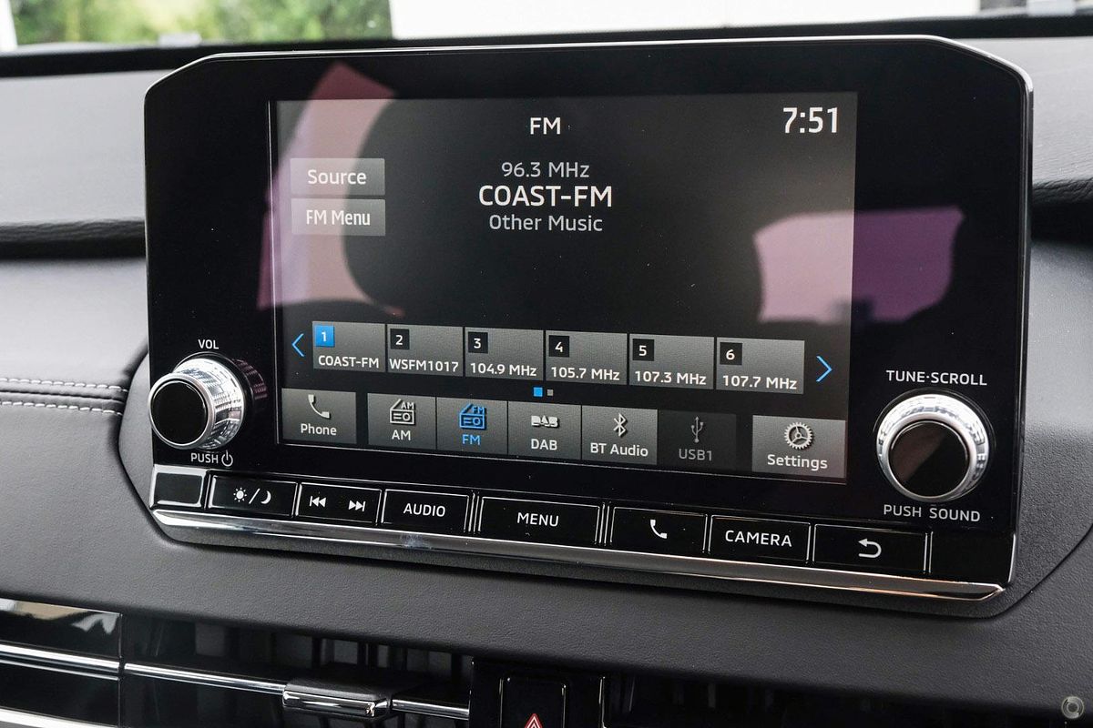 2024 Mitsubishi Outlander ES ZM