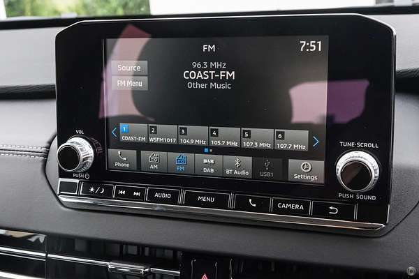 2024 Mitsubishi Outlander ES ZM