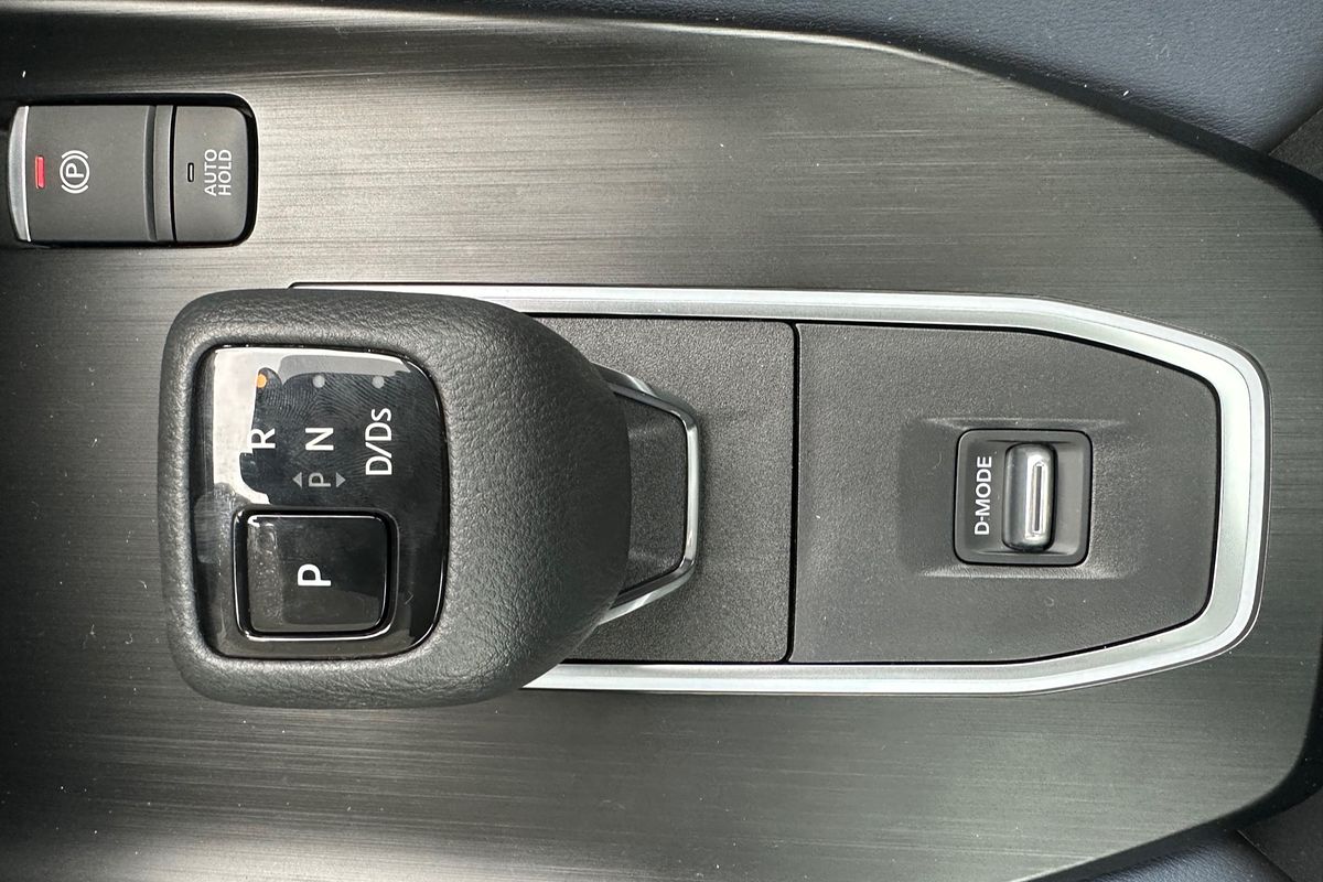2023 Nissan QASHQAI Ti J12