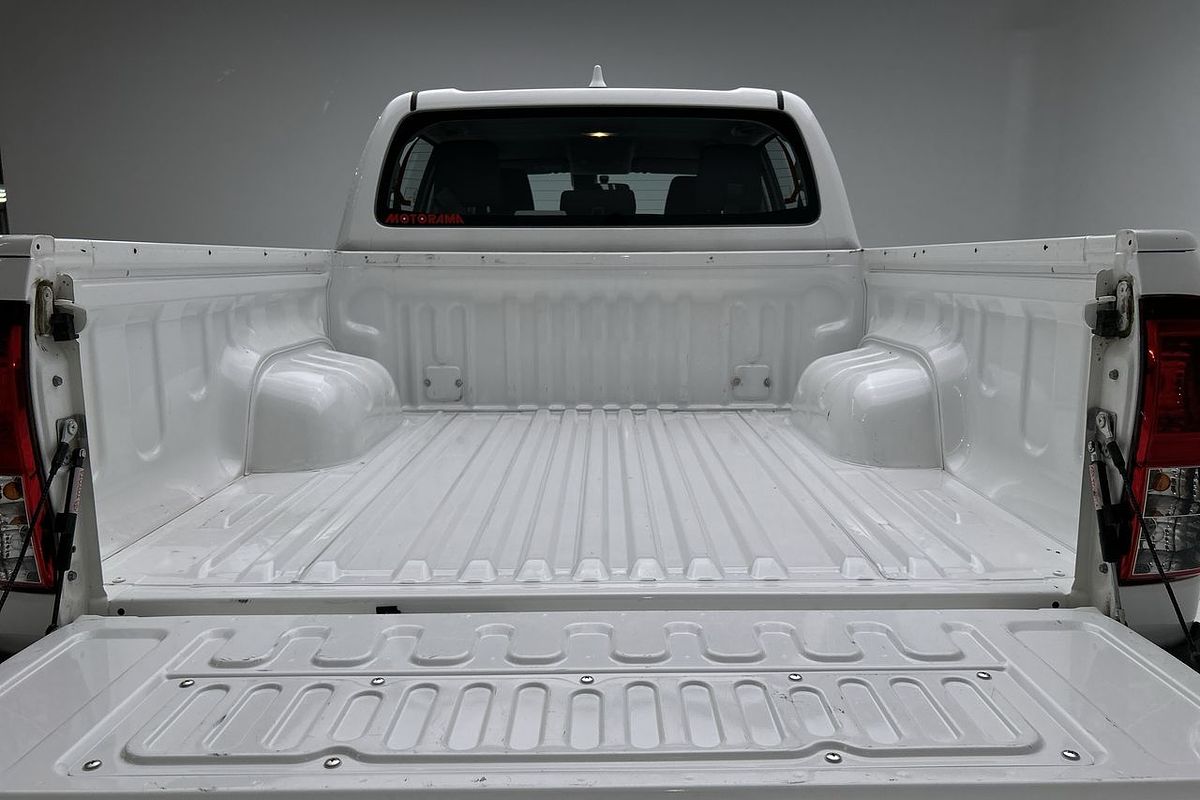 2024 Toyota Hilux SR GUN126R 4X4
