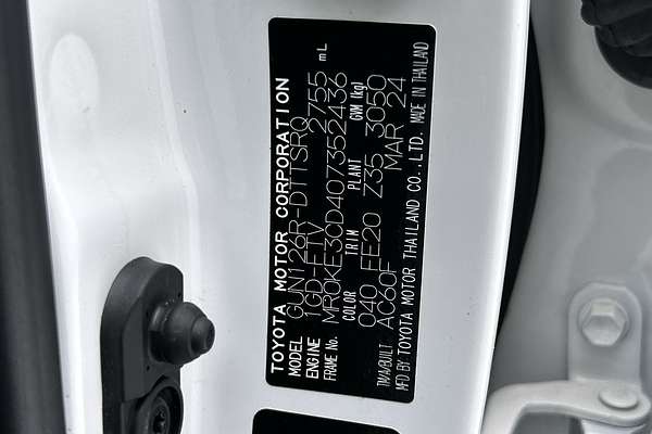 2024 Toyota Hilux SR GUN126R 4X4