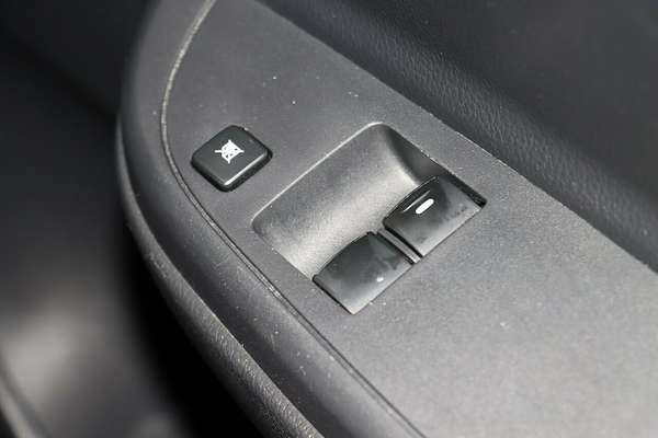 2022 Mitsubishi Triton GLX MR Rear Wheel Drive